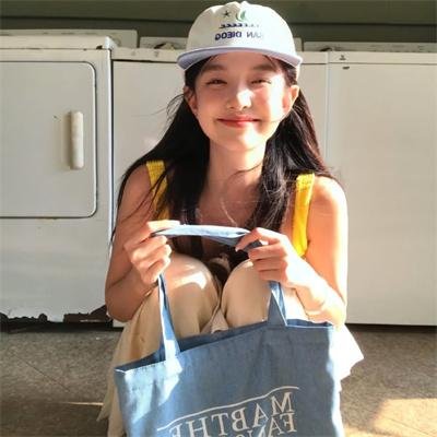 阿玛蒂女孩